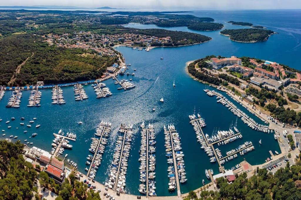 Sunny Apartment Ili Near Amfiteatar Pula Zewnętrze zdjęcie
