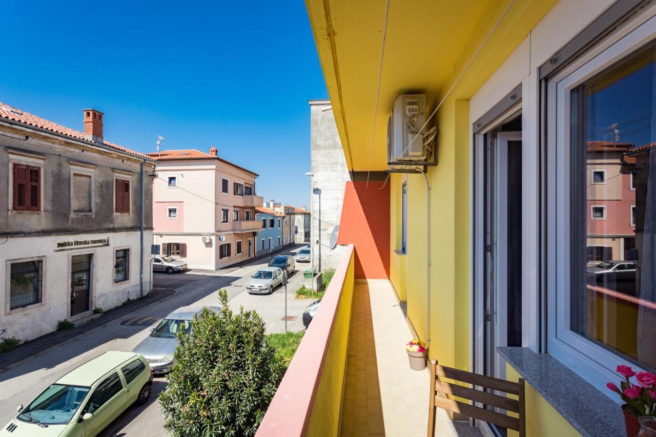 Sunny Apartment Ili Near Amfiteatar Pula Zewnętrze zdjęcie